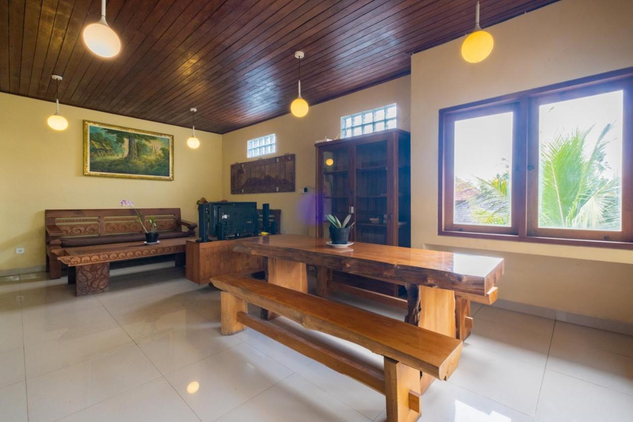 The Point Surfcamp Bali Hotel Pulukan Exterior foto