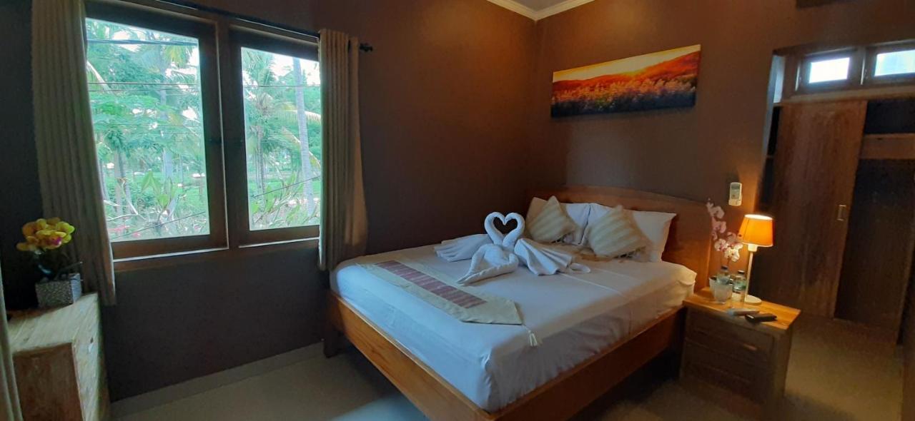 The Point Surfcamp Bali Hotel Pulukan Exterior foto